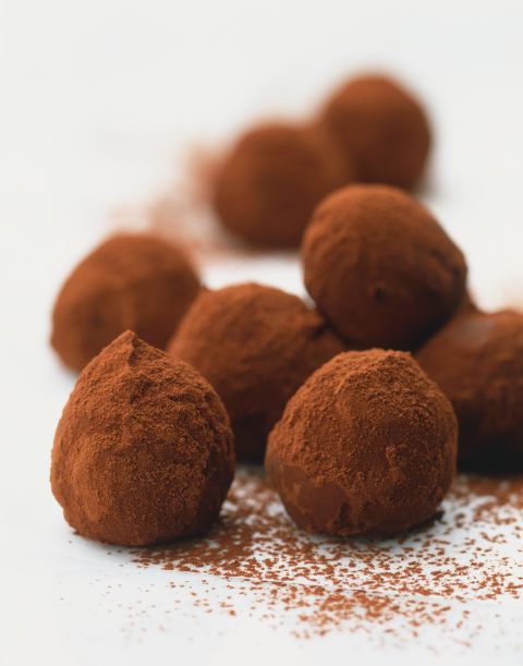1467729676-1987-chocolate-truffles